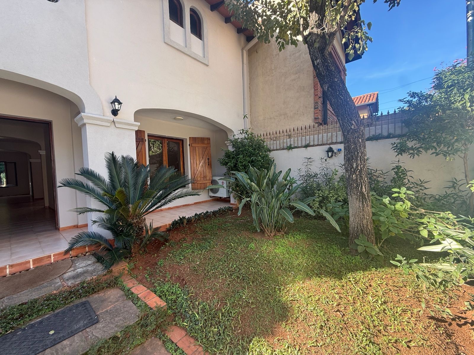 Casa con encanto en Ykua Sati